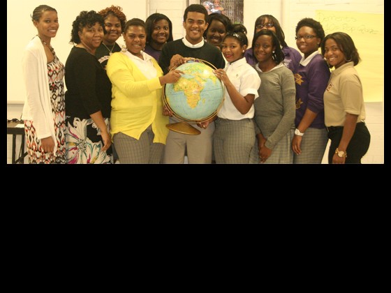 Lydia Onimo and her students at Warren Easton. Photo courtesy of Lydia Onimo