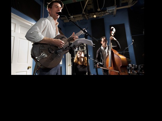 Luke Winslow-King with Esther Rose and Cassidy Holden 