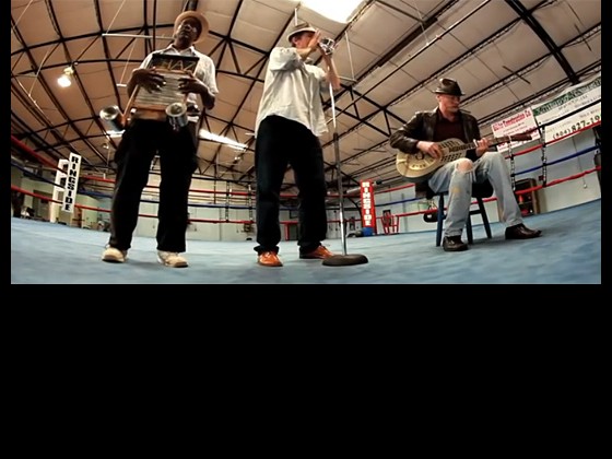  Washboard Chaz Blues Trio