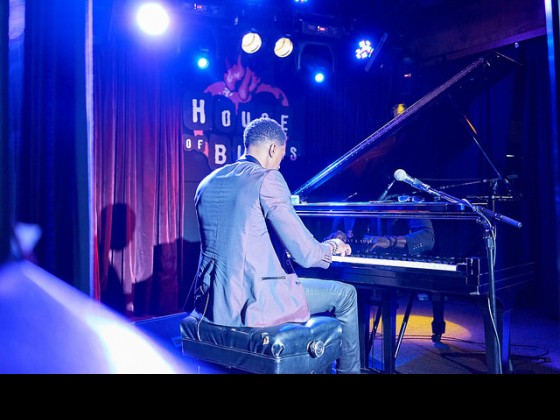 Kyle Roussel performs in the Foundation Room. Photo by Eli Mergel.