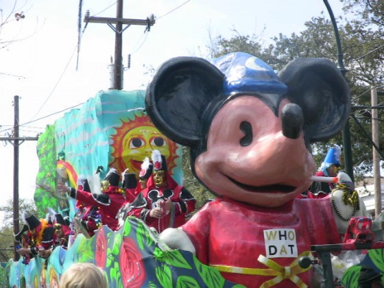 Mickey Mouse Who Dat float