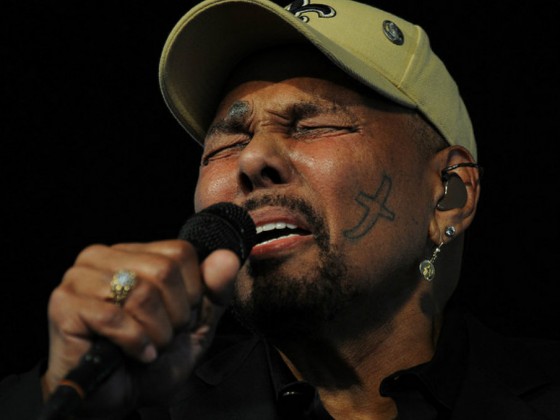 Aaron Neville [Photo by Leon Morris]