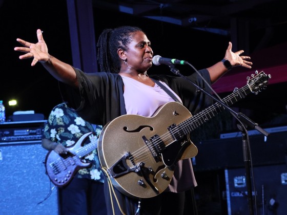 Ruthie Foster [Photo by Demian Roberts]